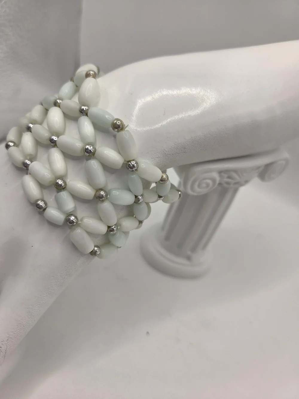 Vintage West Germany Oval Mother Of Pearl Rice Beads Silver Expandable Bracelet